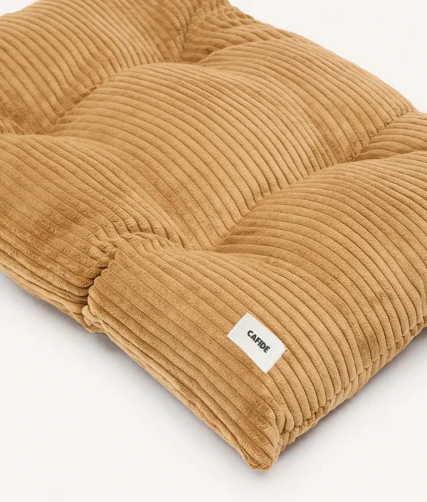 Coussin Bela en velours côtelé moutarde