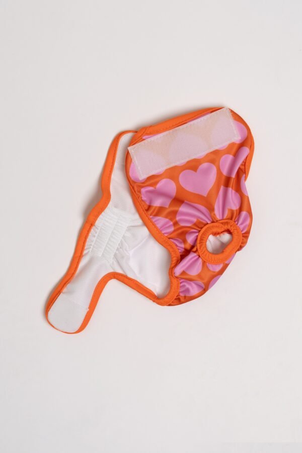 Couche absorbante et lavable <br> avec cœurs – Image 3