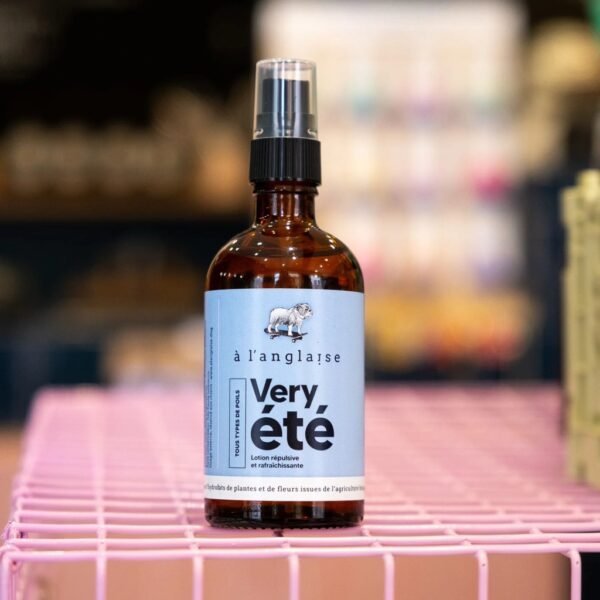 Lotion répulsive et rafraîchissante