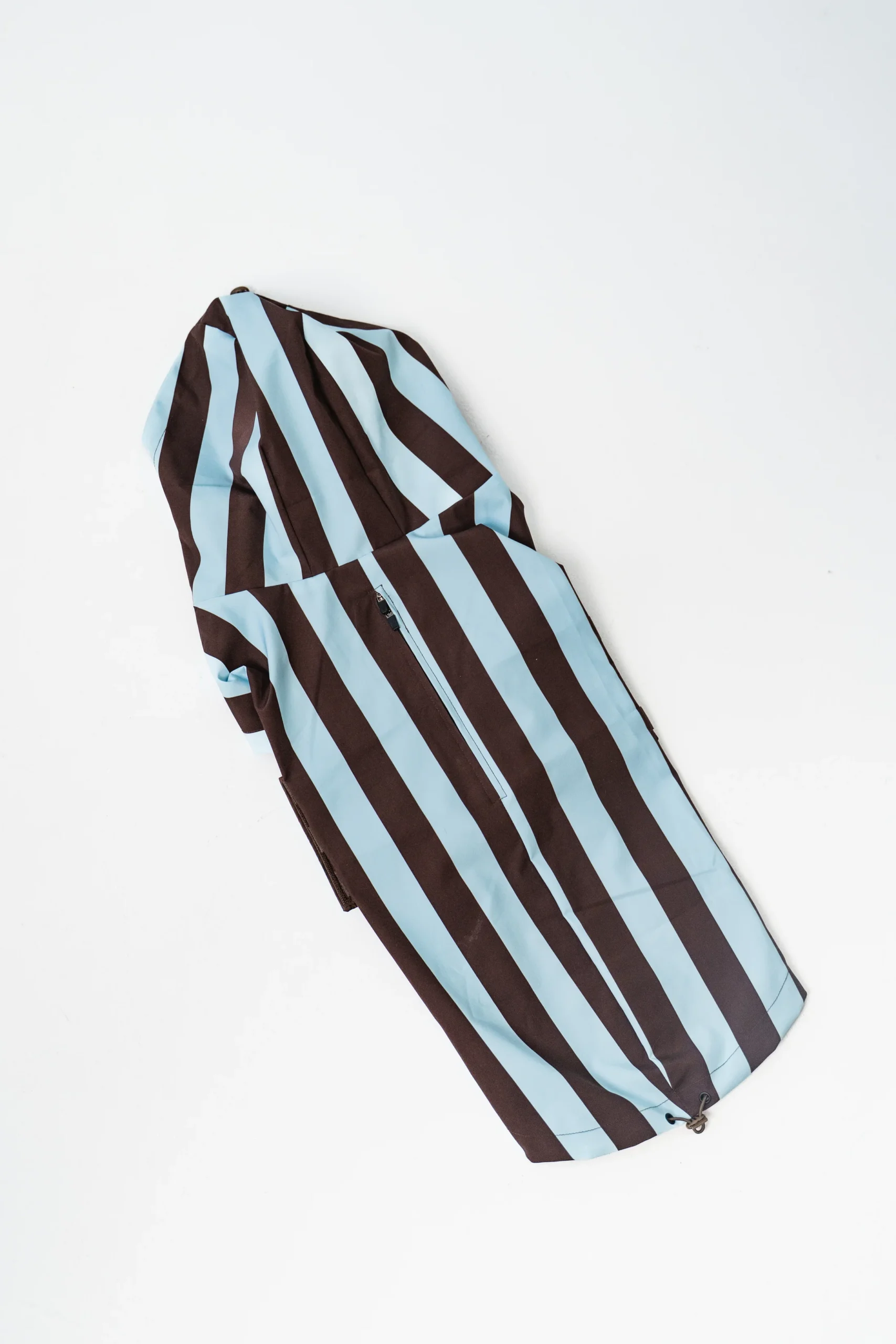 Imperméable rayé chocolat & bleu ciel – Image 6