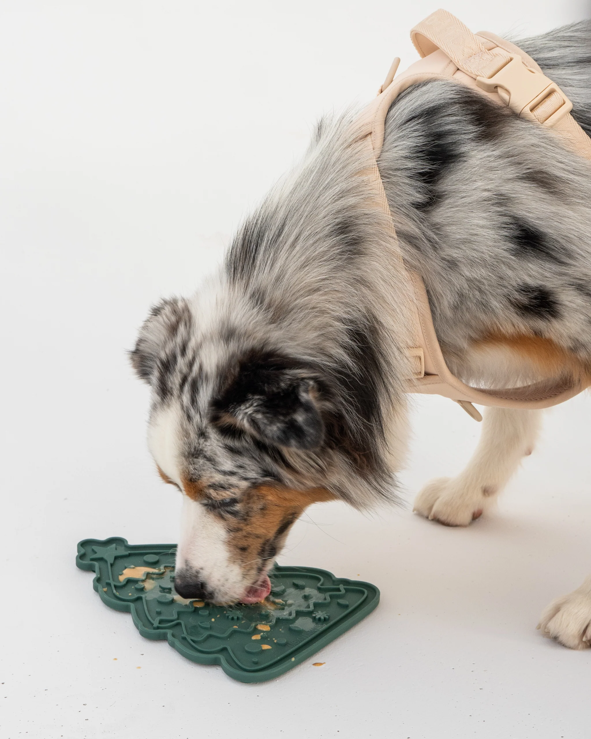 Tapis de léchage avec spatule <br> Sapin de Noël – Image 5