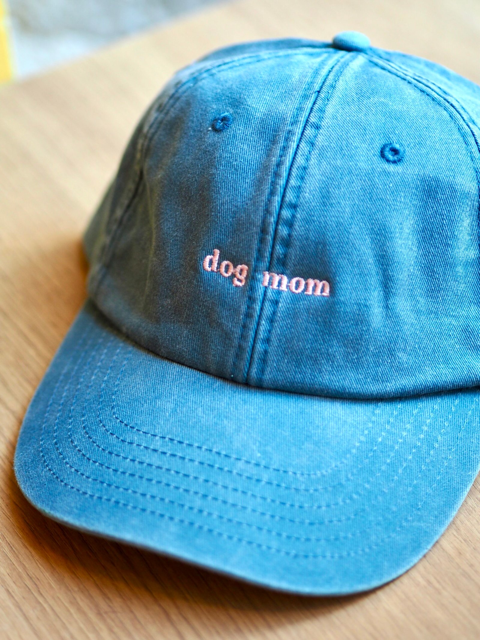 Casquette vintage “Dog mom”